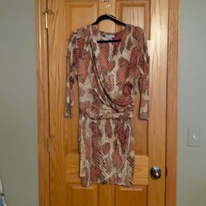 Jennifer Lopez V neck dress